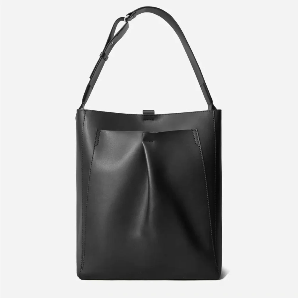 Everlane Everlane Black Shoulder Bag
